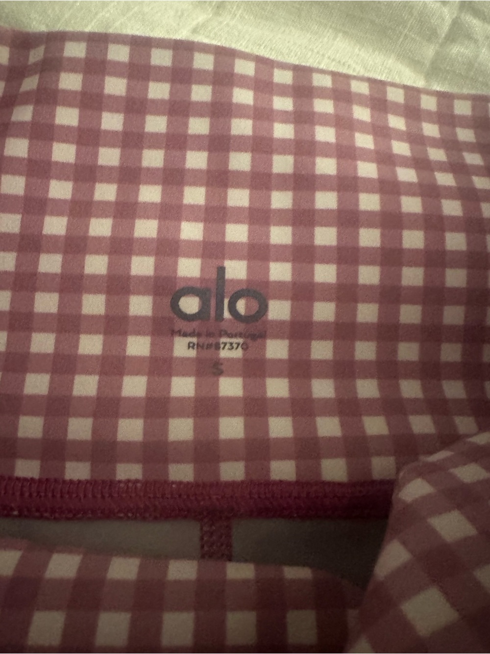 ALO Yoga Pink Gingham High-Rise Bike Shorts - Picture 3 of 3